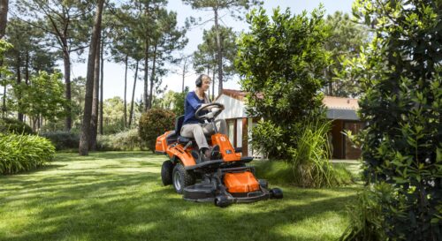 Autoportée Rider HUSQVARNA R 216 T 4×4
