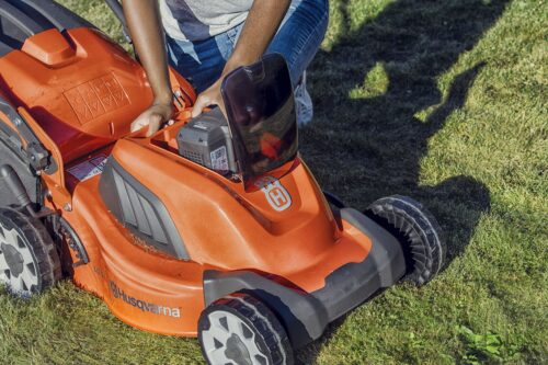 Tondeuse HUSQVARNA LC 142 I