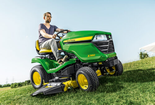 Autoportée JOHN DEERE X 380