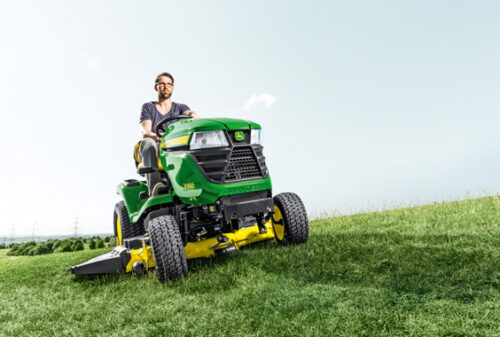 Autoportée JOHN DEERE X 380